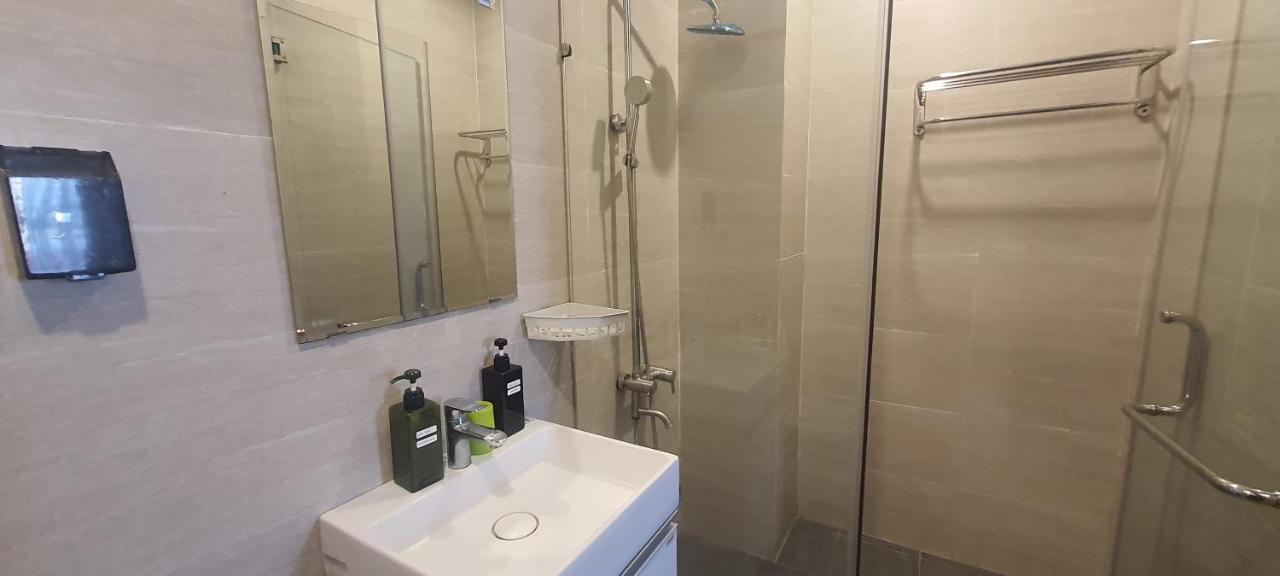 Karola Hotel Дананг Екстер'єр фото