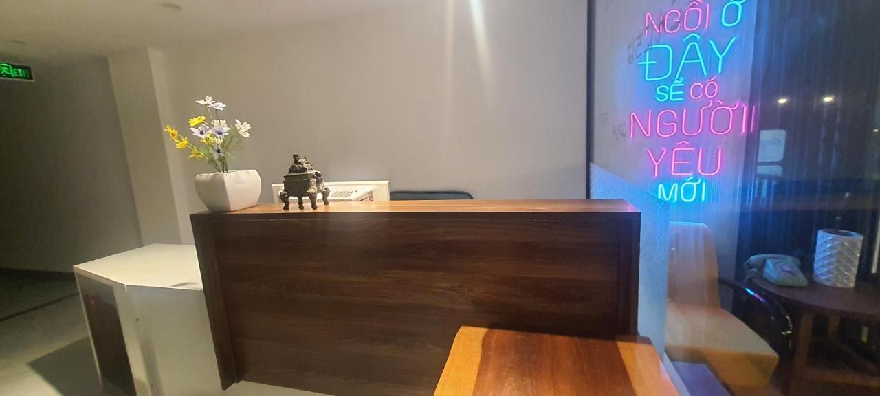 Karola Hotel Дананг Екстер'єр фото